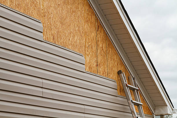 24/7 Emergency Siding Repair experts in Madera, PA